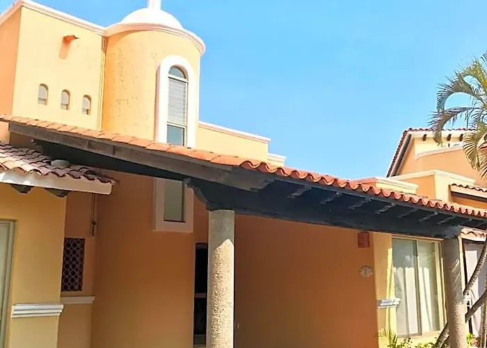 Hotel 18 Con Playa 3 Recamaras Dentro De En Ixtapa 4*